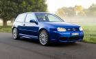 Колко бихте платили за този 2003 VW Golf R32?