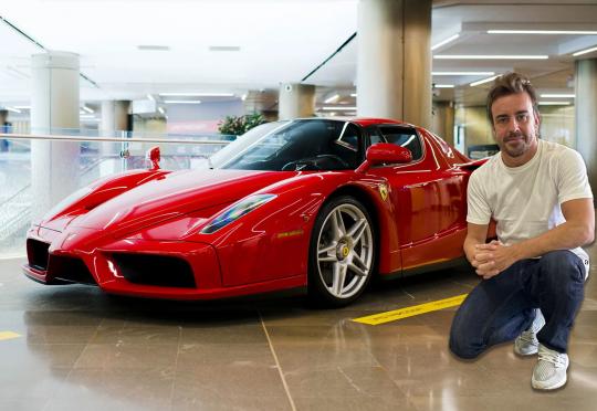 Някой даде 5,4 млн. евро за Ferrari Enzo, принадлежало на Фернандо Алонсо
