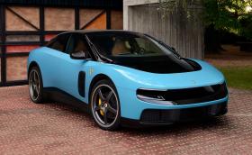 Това е Ferrari Luce – първият електрически модел на марката