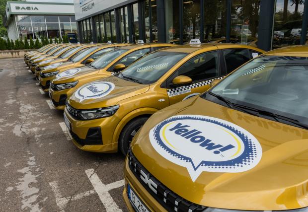 90 чисто нови автомобила Dacia стават таксита във Варна