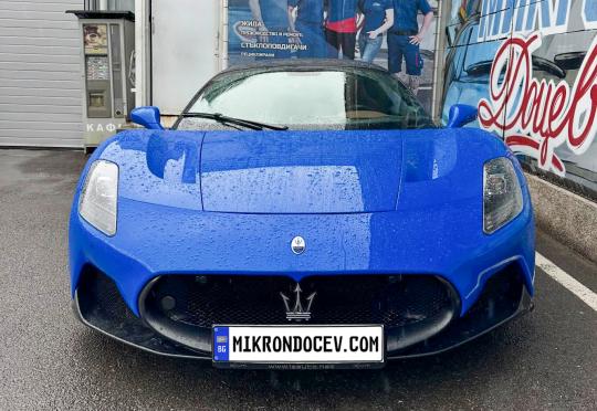 Как у нас се изработва прозорец за Maserati MC20 за няколко часа?