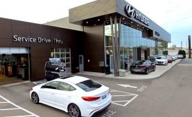 Hyundai ще сменя масло на гаранционни автомобили по домовете