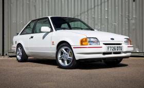 Tolman превърна Ford Escort XR3i в хотхеча, който трябваше да бъде още през 80-те