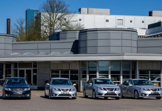 Последните автомобили Saab от фабриката в Швеция излизат на търг