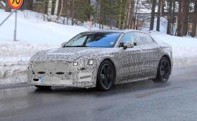 Отлагат лансирането на новия Jaguar XJ с поне една година