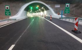 От днес започват ограничения в движението в тръбата за Варна на тунел „Витиня“ на магистрала „Хемус“