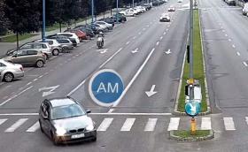 Дрогиран и без книжка румънец с BMW E46 отсече стълб и избяга (Видео)