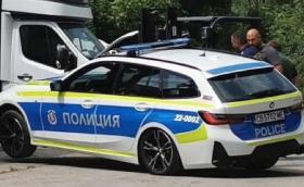 МВР: Полицейското BMW M340i не е ударено!