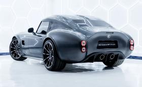  Това е AC Cobra GT Coupe с 5-литров V8 и цена от над 300 хил. евро.