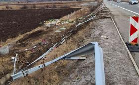 Подменят мантинели с повреди след катастрофи в цяла България