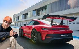 Карахме новото Porsche 911 GT3 RS на чисто новата писта до Балатон