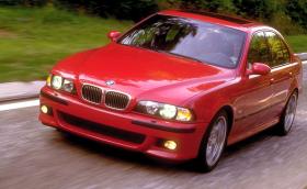 Знаете ли, че BMW M5 (E39) можеше да има V6 мотор?