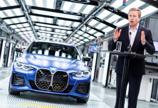 BMW: Автомобилната стратегия на ЕС е „катастрофа“