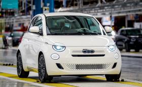 Fiat 500 хибрид ще се произвежда в Италия