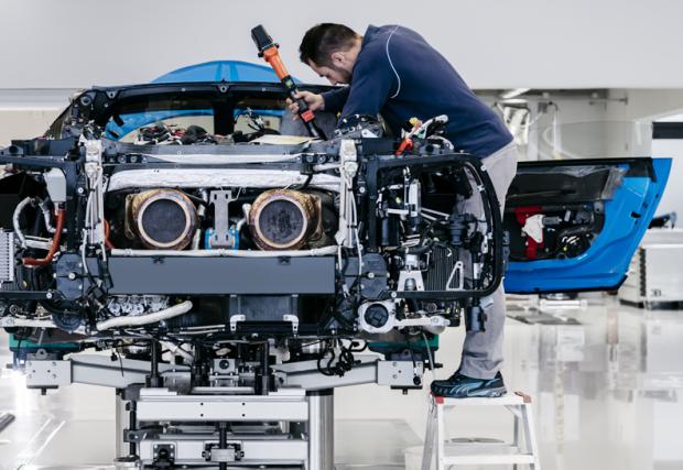 Bugatti е разпродал продукцията си почти до края на десетилетието