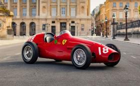 Продават ултра рядко Ferrari 625 F1 от зората на Формула 1