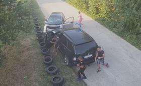 Пиян шофьор се смени с 12-годишния си син след катастрофа, но номерът не мина