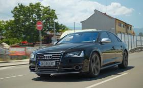 ВИДЕО: Audi S8 (D4) - нула електрификация, 100 процента удоволствие!