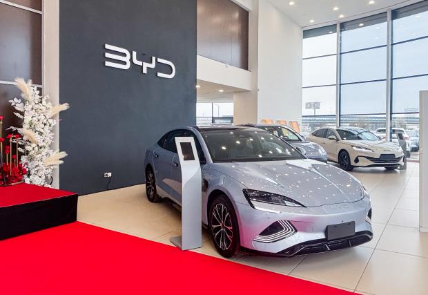 BYD отвори още един шоурум в България