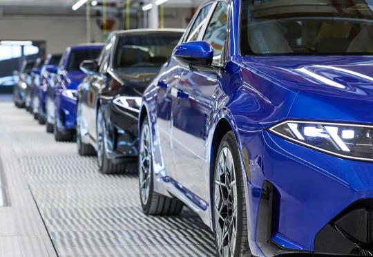 BMW i3 се качи на поточната линия