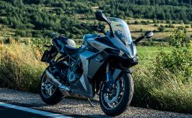 ВИДЕО: Suzuki GSX-S1000GT. Най-добрият мотор на марката?