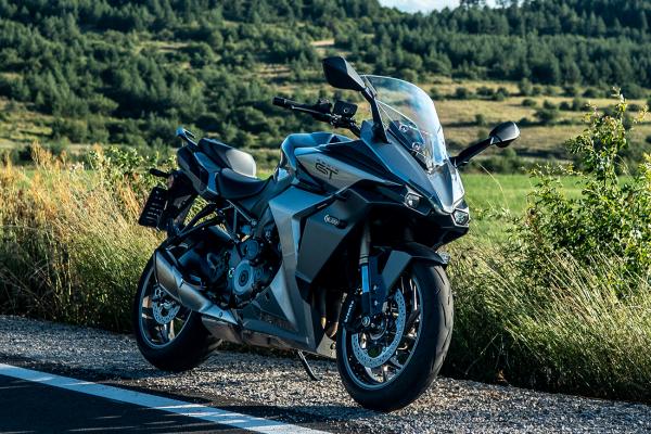 ВИДЕО: Suzuki GSX-S1000GT. Най-добрият мотор на марката?