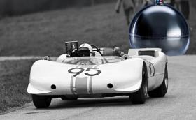 Porsche 909 Bergspyder тежащо под 400 кг, най-леката състезателна кола на марката 