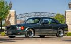 Никой не купи този Mercedes-Benz 560 SEC 6.0 AMG Wide-Body
