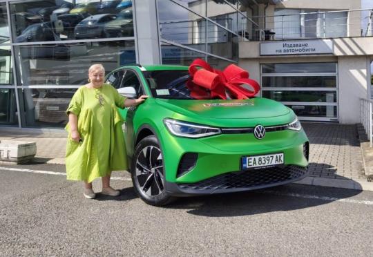 След 960 000 км с Caddy таксиметров шофьор от Бургас премина на електрически ID.4