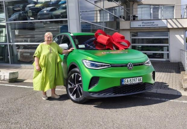 След 960 000 км с Caddy таксиметров шофьор от Бургас премина на електрически ID.4