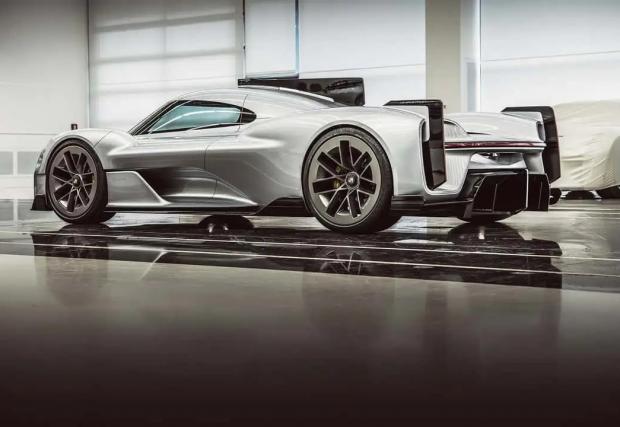 Porsche подготвя нова суперкола с осемцилиндров боксер и цена около 500 000 евро