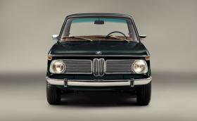 Това 1972 BMW 1602 е електрическо и прекрасно!