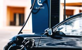 Eldrive ще изгражда бързозарядни станции на паркингите на Praktiker и Technopolis