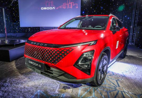 1 млн. километра гаранция: Китайските Omoda и Jaecoo са официално в България