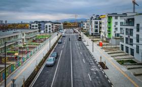 Един от най-презастроените квартали в София се сдобива с нови асфалтирани улици