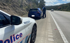 Полицаи с дизелово BMW спряха 22-годишен с Golf R, движещ се с 280 км/ч
