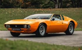 Това прекрасно 1971 DeTomaso Mangusta крие приятна изненада и се продава