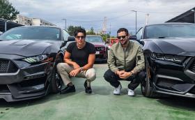 ВИДЕО: Тино кара Ford Mustang и Dodge Challenger