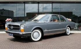 Това е единственият в света Mercedes-Benz 300 SEL 6.3 Coupe by Pininfarina. Продава се за 1 млн. евро
