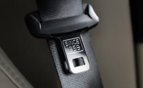 Volvo представи първия в света мултиадаптивен предпазен колан
