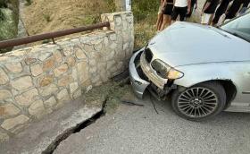 Дрифт с BMW счупи мост в Костинброд