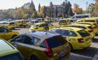 Такситата получиха отсрочка за цените в евро