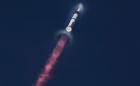 120-метровият Starship на SpaceX извърши успешен полет и извеждане на макети в Космоса
