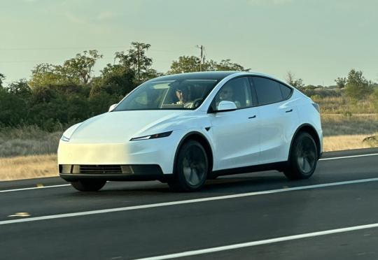 Tesla ще представи най-евтиния си Model Y тази седмица