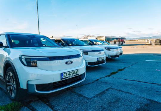 Летище “Васил Левски” се сдоби с нови патрулни автомобили