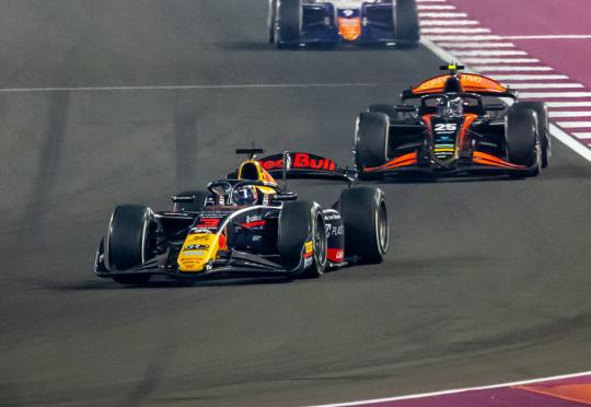 Никола Цолов стартира от първа редица в спринта в Абу Даби! (*Обновена)