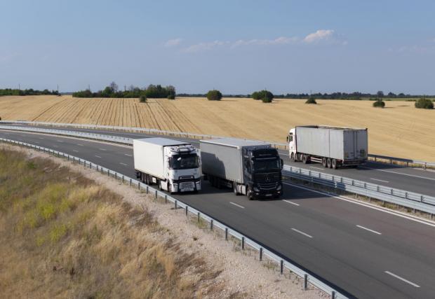 Заработи онлайн калкулатор за СО2 емисии на тежкотоварните камиони