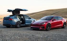 Tesla спира Model S и Model X