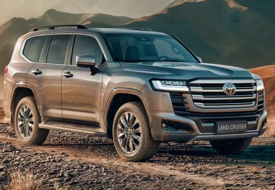 Toyota пуска Land Cruiser 300 хибрид с 457 к.с. и в Европа