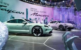 Porsche признава: Китайските автомобилни производители правят иновации със „зашеметяваща“ скорост